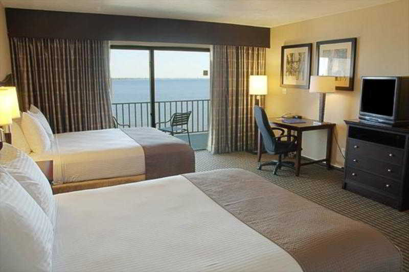 Best Western Fort Myers Waterfront Норт-Форт-Маєрс Номер фото