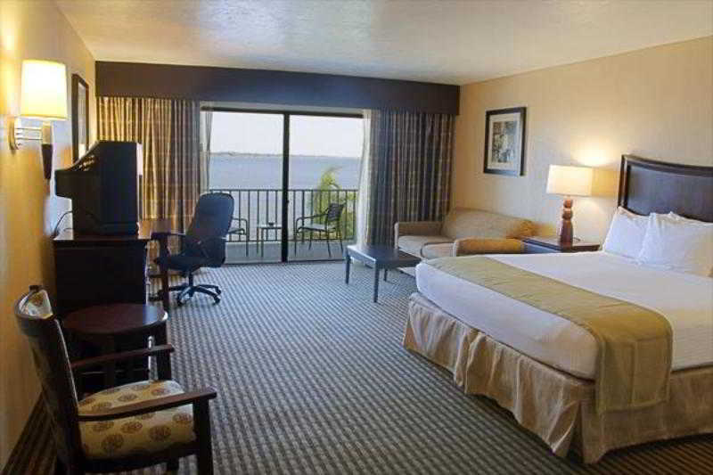 Best Western Fort Myers Waterfront Норт-Форт-Маєрс Номер фото