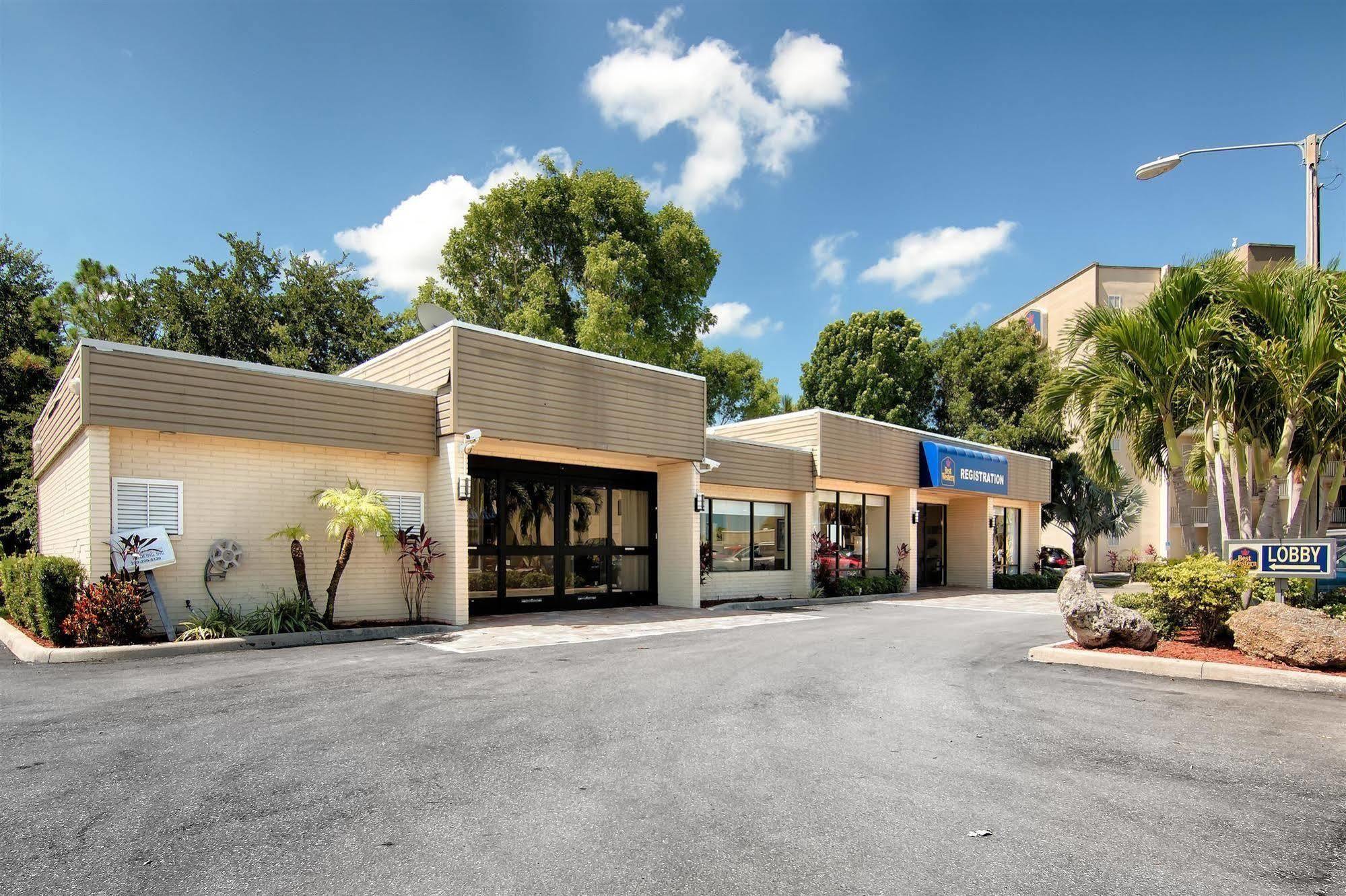 Best Western Fort Myers Waterfront Норт-Форт-Маєрс Екстер'єр фото